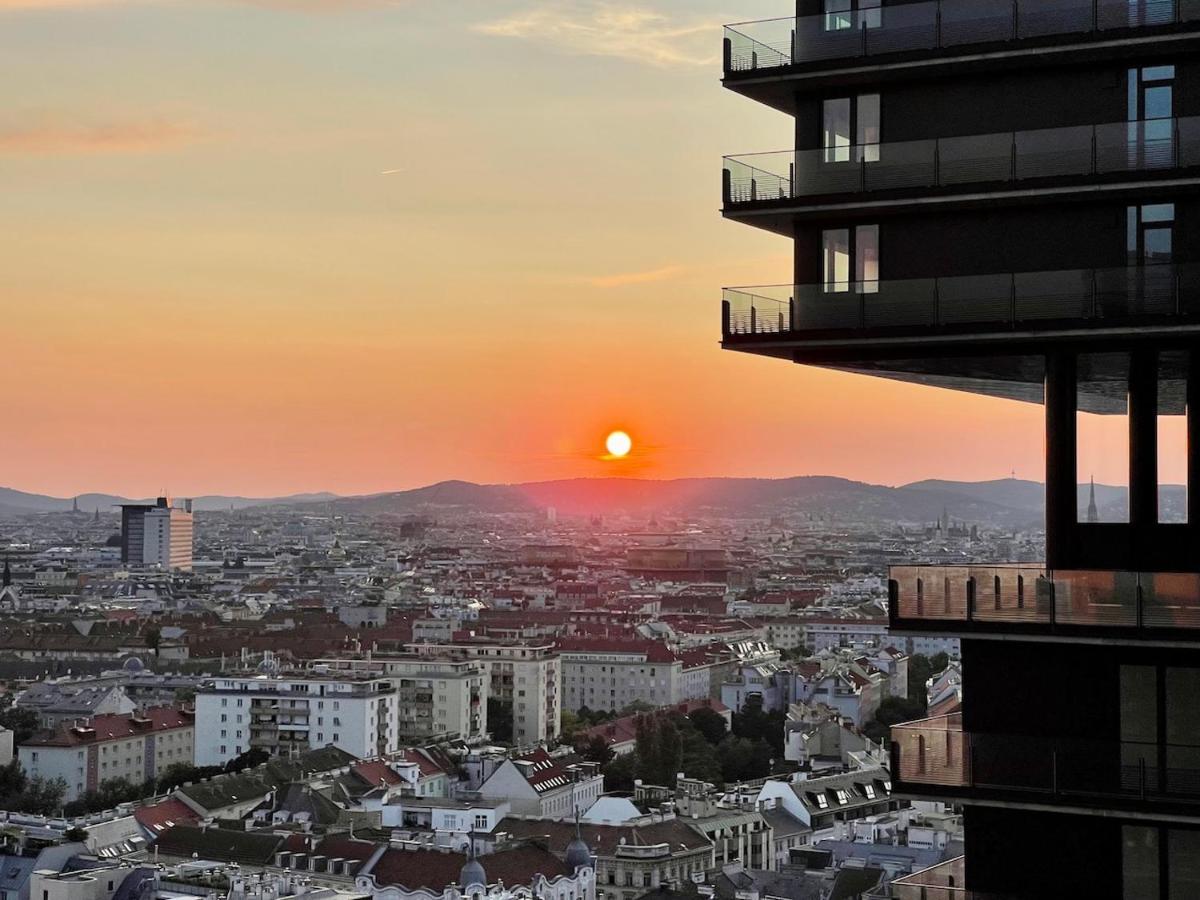 Triiiple Level 20 - Sonnenwohnen Apartment Mit Parkplatz Und Fantastischem Ausblick Vienna Exterior photo