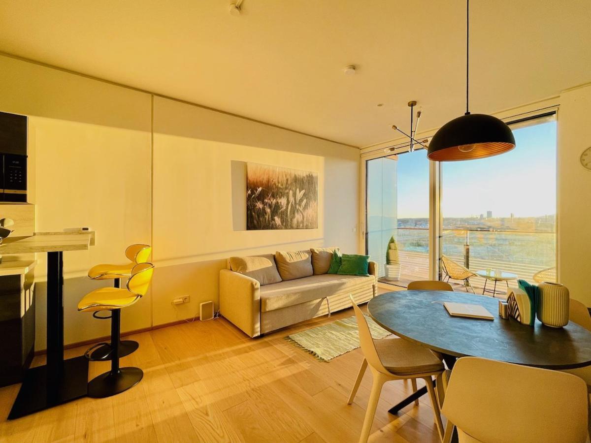 Triiiple Level 20 - Sonnenwohnen Apartment Mit Parkplatz Und Fantastischem Ausblick Vienna Exterior photo